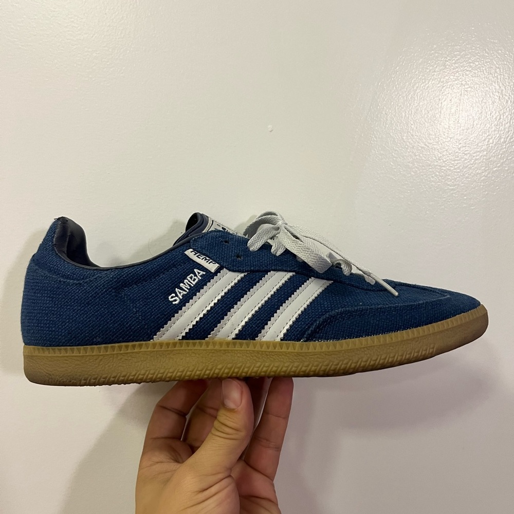 Adidas blue white classic hemp Samba athletic shoes sneakers men’s size 9.0